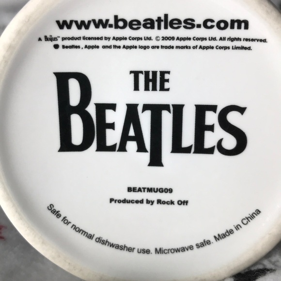 The Beatles Signature Mug - Picture 5 of 5